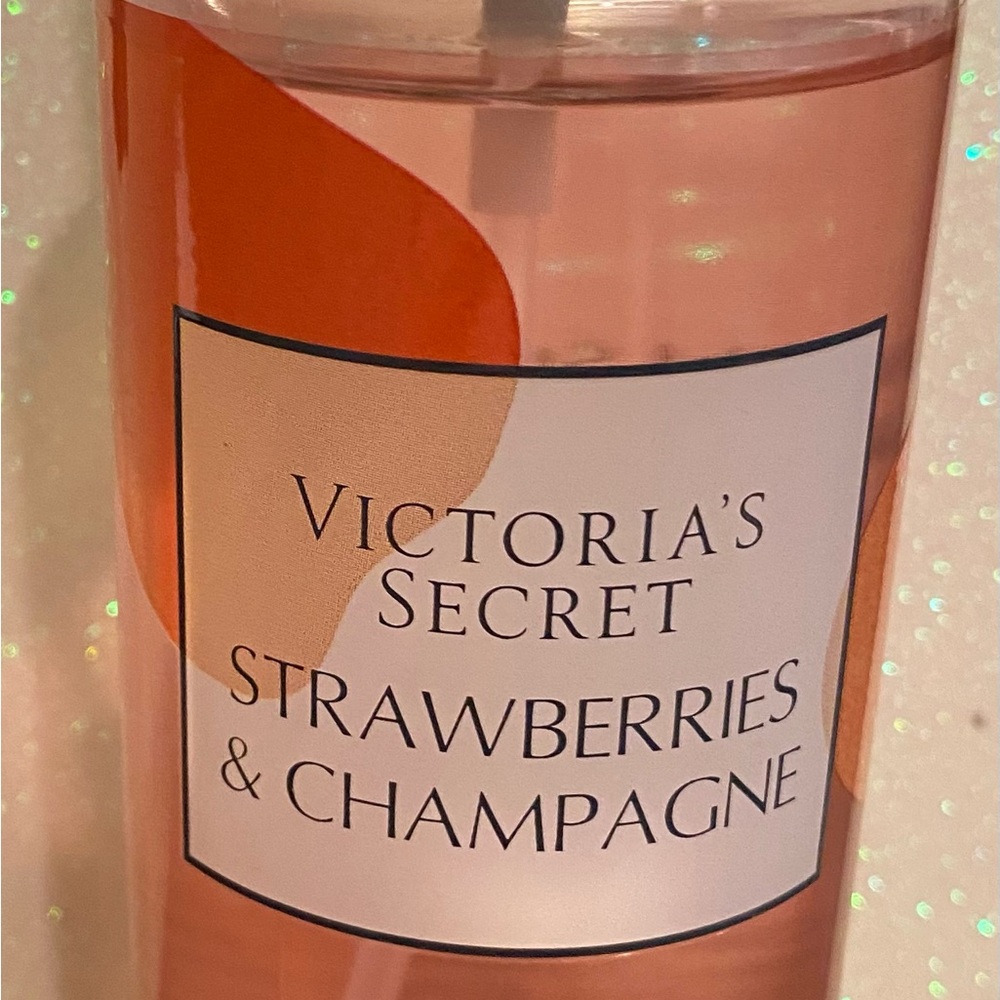 Victoria Secret Strawberries & Champagne Mist 250ml
